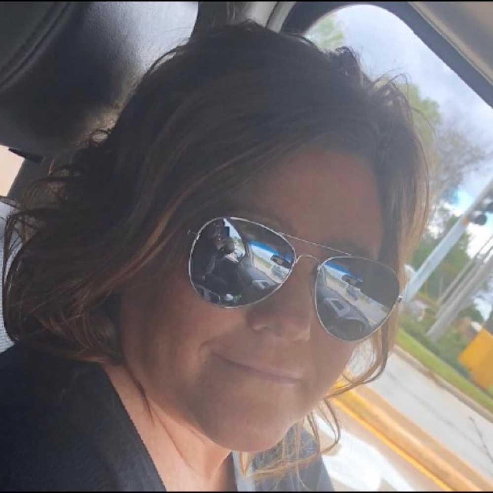 Meet your Posher, Dawn